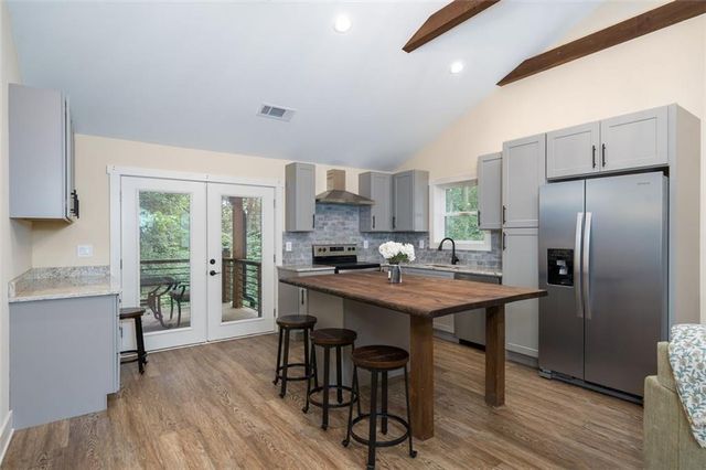 122 ACADIA Drive, Ellijay, GA 30540