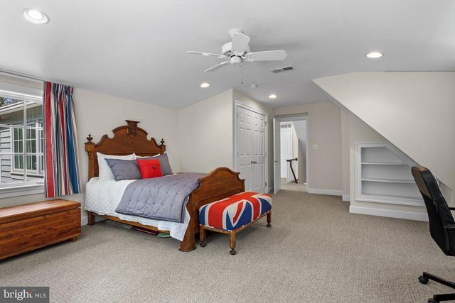 185 BIDDULPH RD, Wayne, PA 19087