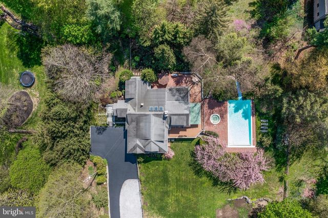 185 BIDDULPH RD, Wayne, PA 19087