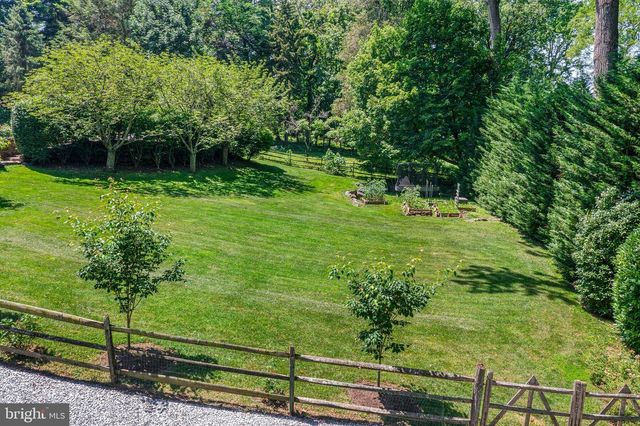 185 BIDDULPH RD, Wayne, PA 19087