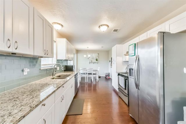9922 Catlett Lane, La Porte, TX 77571