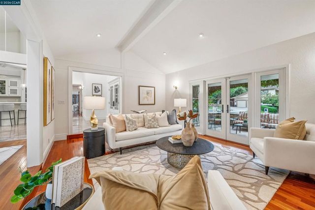2175 Canyon Oak Ln, Danville, CA 94506