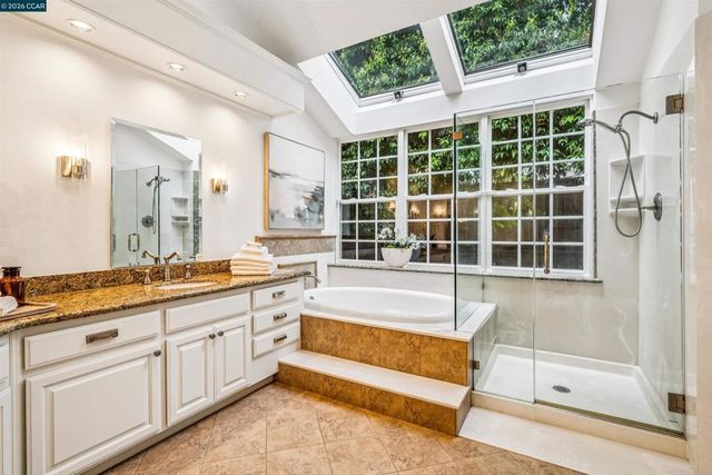 2175 Canyon Oak Ln, Danville, CA 94506