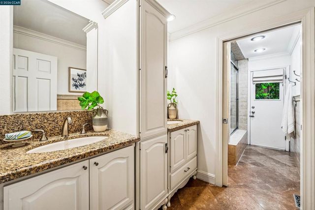 2175 Canyon Oak Ln, Danville, CA 94506