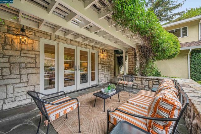2175 Canyon Oak Ln, Danville, CA 94506