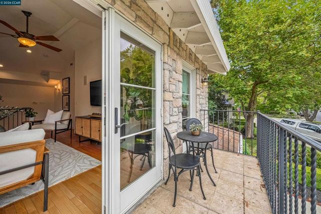 2175 Canyon Oak Ln, Danville, CA 94506