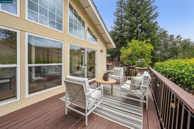2175 Canyon Oak Ln, Danville, CA 94506