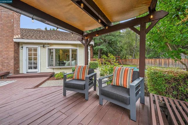 2175 Canyon Oak Ln, Danville, CA 94506