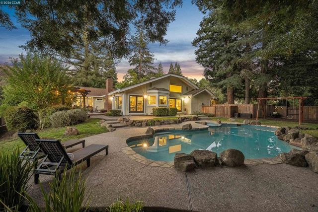 2175 Canyon Oak Ln, Danville, CA 94506