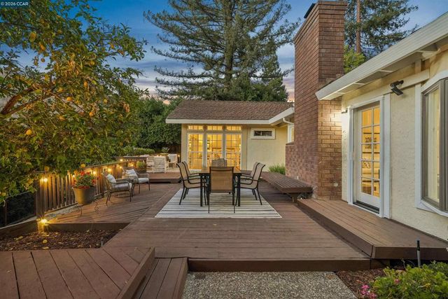 2175 Canyon Oak Ln, Danville, CA 94506