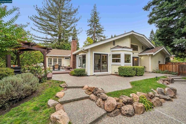 2175 Canyon Oak Ln, Danville, CA 94506