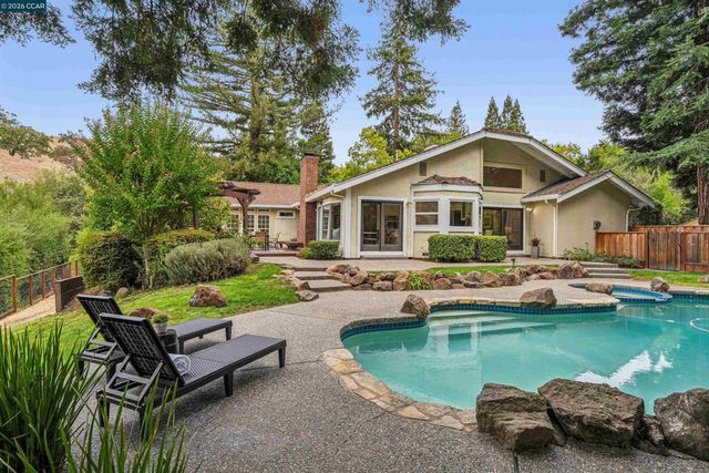 2175 Canyon Oak Ln, Danville, CA 94506
