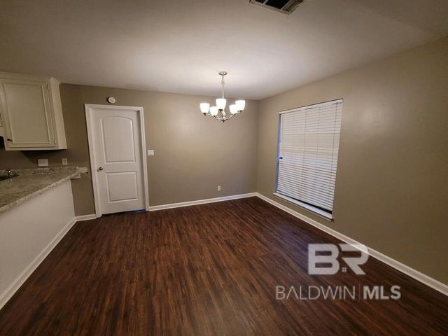 105 Lively Circle, Daphne, AL 36526