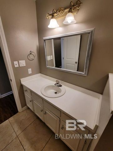 105 Lively Circle, Daphne, AL 36526