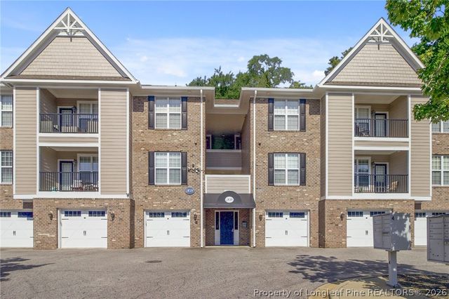 208 Fountainhead Lane 108, Fayetteville, NC 28301