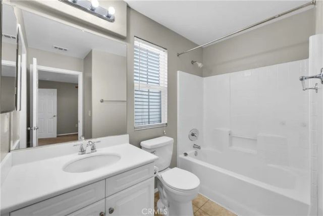 14 Conservatory Drive, Ladera Ranch, CA 92694