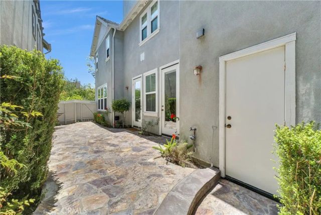 14 Conservatory Drive, Ladera Ranch, CA 92694