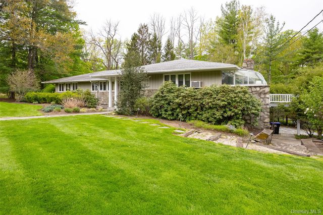 42 Yates Boulevard, Poughkeepsie, NY 12601