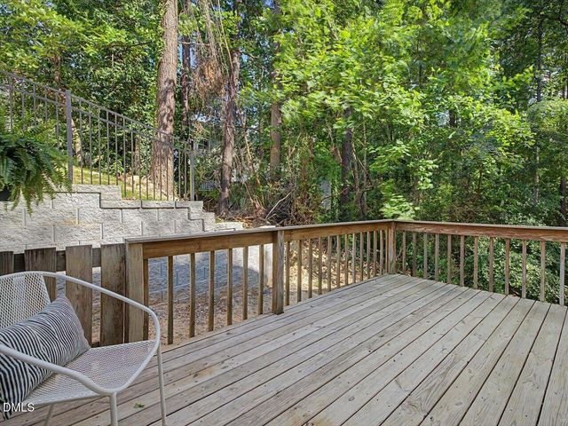819 Genford Court, Raleigh, NC 27609