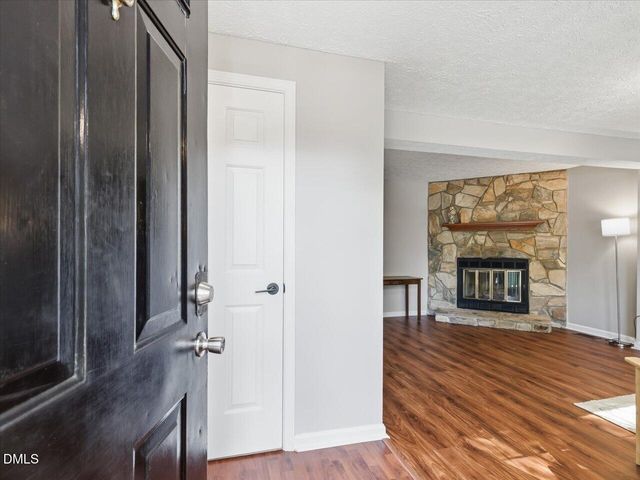 819 Genford Court, Raleigh, NC 27609