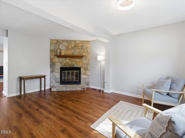819 Genford Court, Raleigh, NC 27609