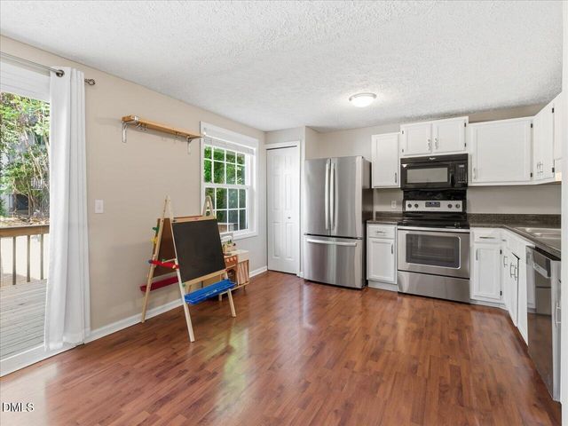 819 Genford Court, Raleigh, NC 27609