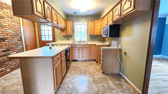 8556 Barbara Drive, Mentor, OH 44060
