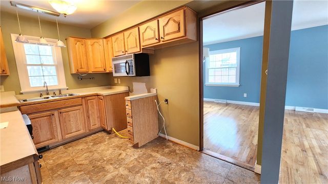 8556 Barbara Drive, Mentor, OH 44060