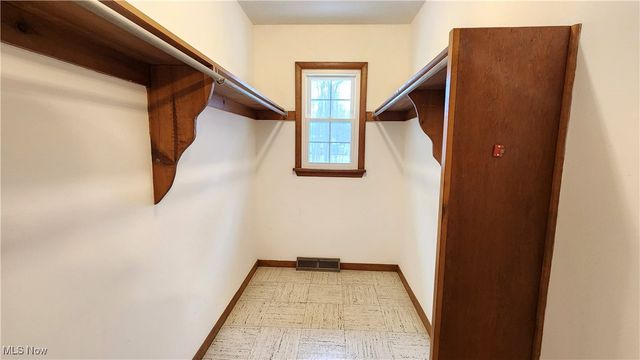 8556 Barbara Drive, Mentor, OH 44060