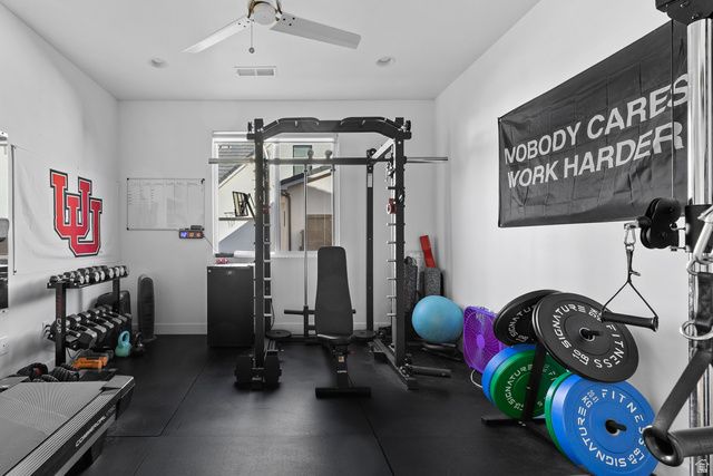 1883 S OLD STONE CV, Washington, UT 84780