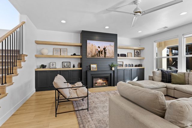 1883 S OLD STONE CV, Washington, UT 84780