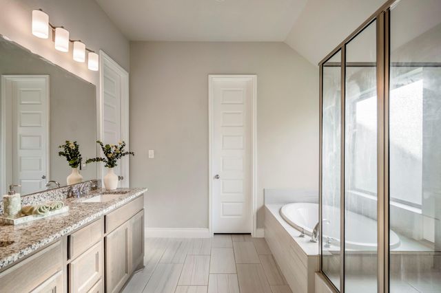 6914 Red Oak Drive, Katy, TX 77493