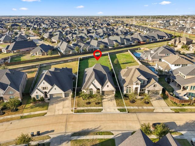 6914 Red Oak Drive, Katy, TX 77493