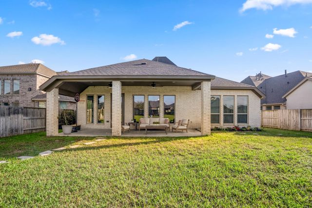6914 Red Oak Drive, Katy, TX 77493