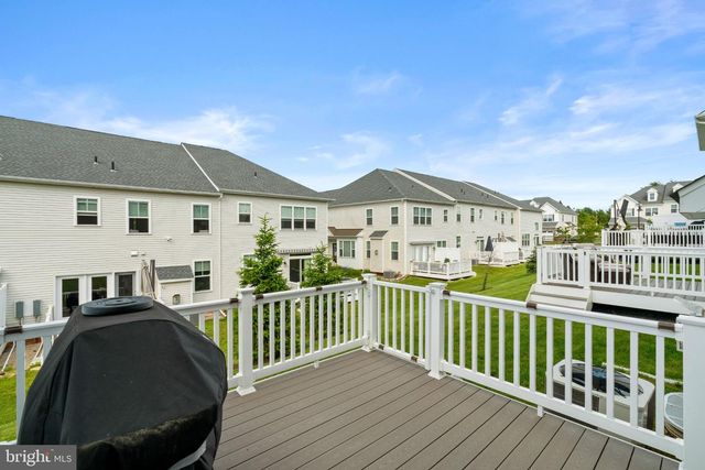 41 SPRING MILL RD, Warminster, PA 18974