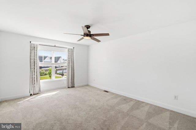 41 SPRING MILL RD, Warminster, PA 18974