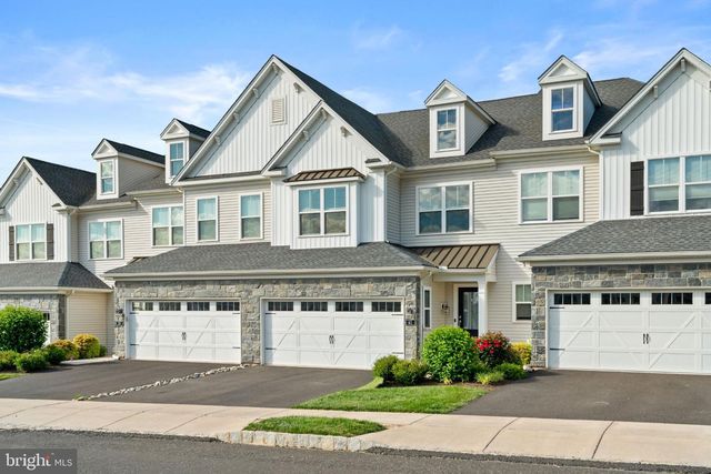41 SPRING MILL RD, Warminster, PA 18974