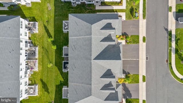 41 SPRING MILL RD, Warminster, PA 18974