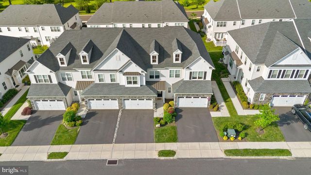41 SPRING MILL RD, Warminster, PA 18974