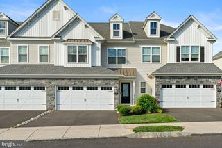 41 SPRING MILL RD, Warminster, PA 18974