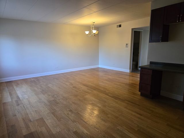 3909 W W 123RD ST. Street 205A, Alsip, IL 60803