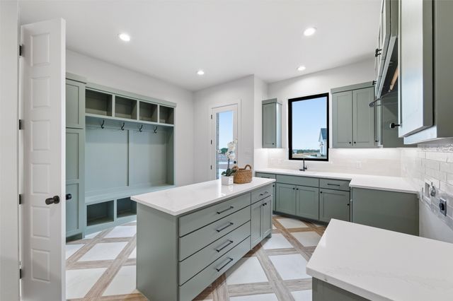 972 San Jacinto Drive, Aledo, TX 76008