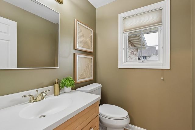 3031 Bayberry Road, Ames, IA 50014