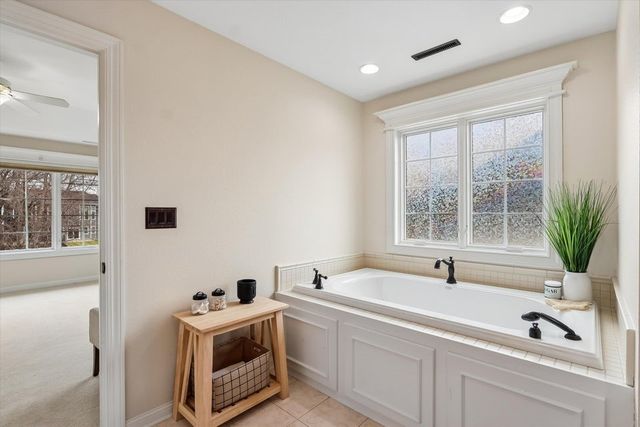 3031 Bayberry Road, Ames, IA 50014