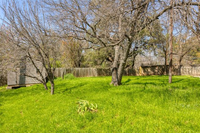 2201 mission hill CIR, Austin, TX 78741