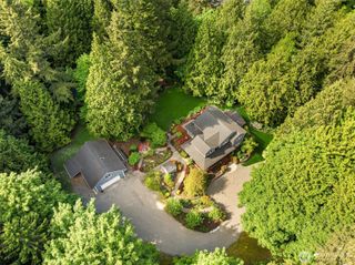 5505 NE Arrowhead Place, Poulsbo, WA 98370