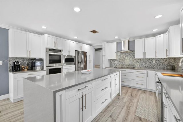 1860 NW 107th Terrace, Coral Springs, FL 33071