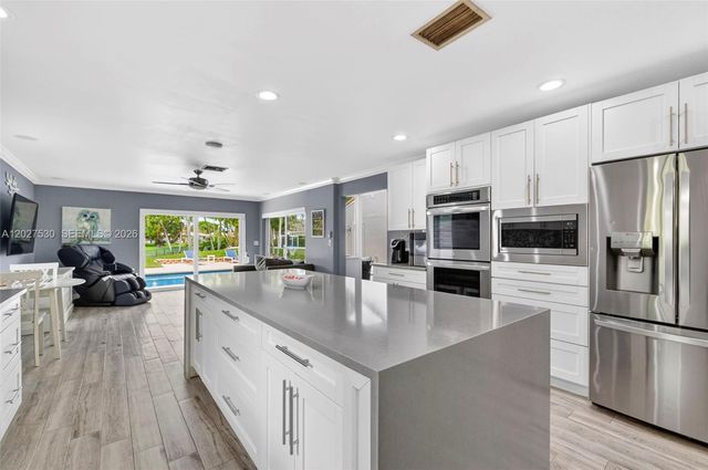 1860 NW 107th Terrace, Coral Springs, FL 33071