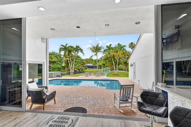 1860 NW 107th Terrace, Coral Springs, FL 33071