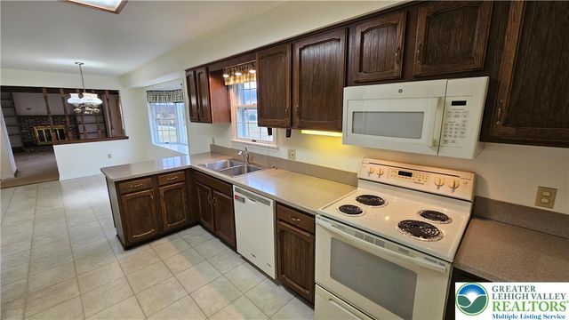 3184 Quail Drive, Upper Saucon Twp, PA 18036